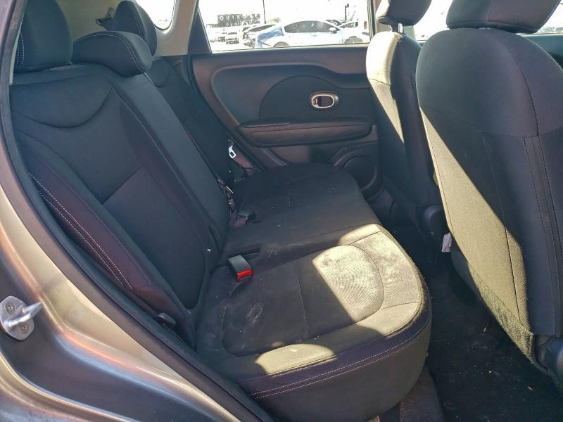 2015 KIA Soul Base