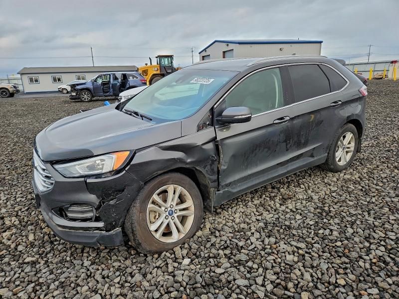 2019 Ford Edge sel