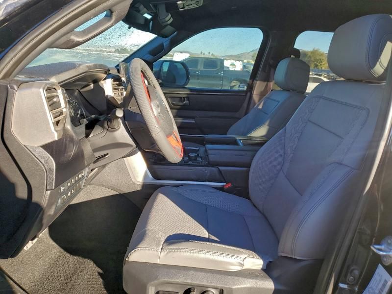 2025 Toyota Tundra Crewmax sr