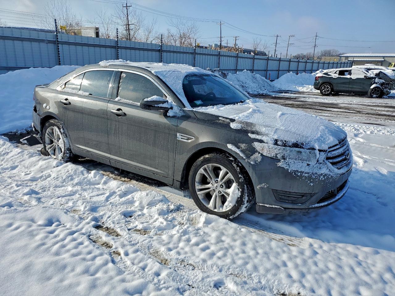 2015 Ford Taurus sel