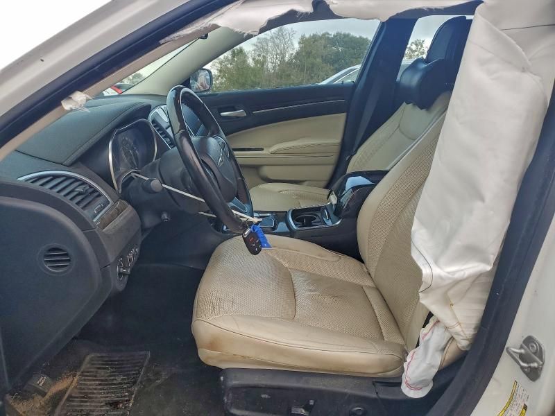 2018 Chrysler 300 Limited