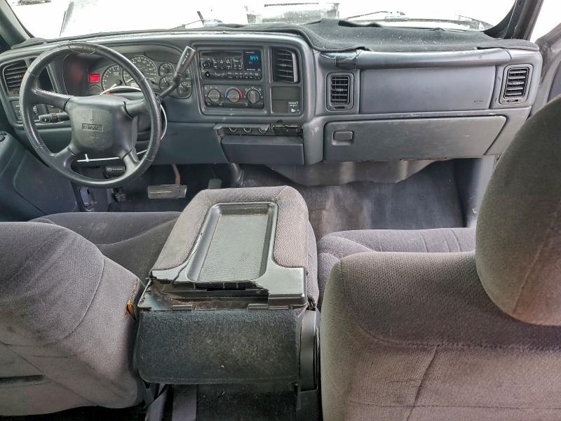 2002 GMC New Sierra C1500