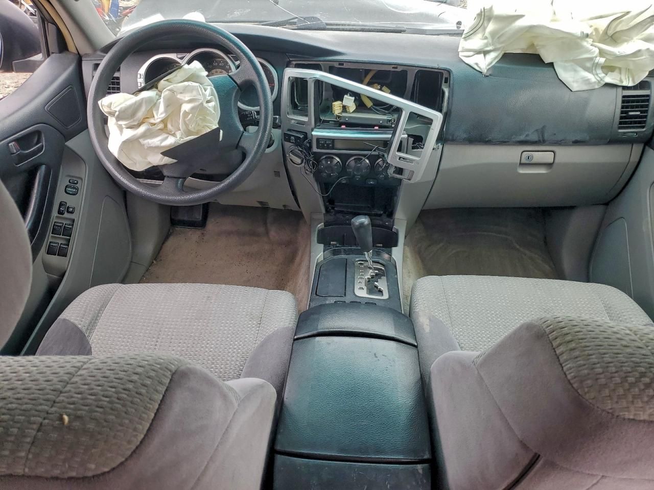 2005 Toyota 4runner SR5