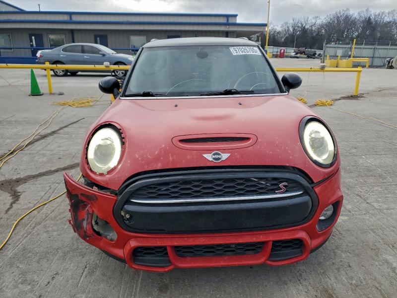 2017 Mini Cooper s