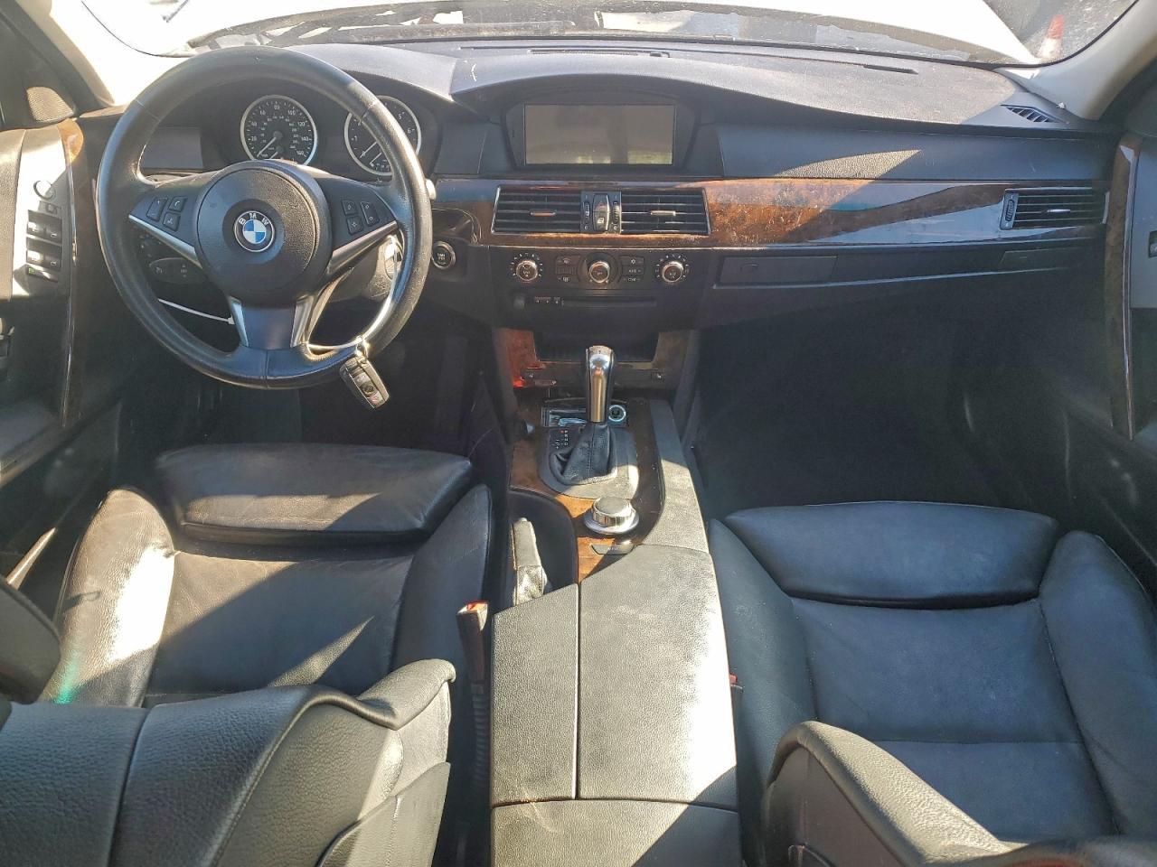 2007 BMW 525 i
