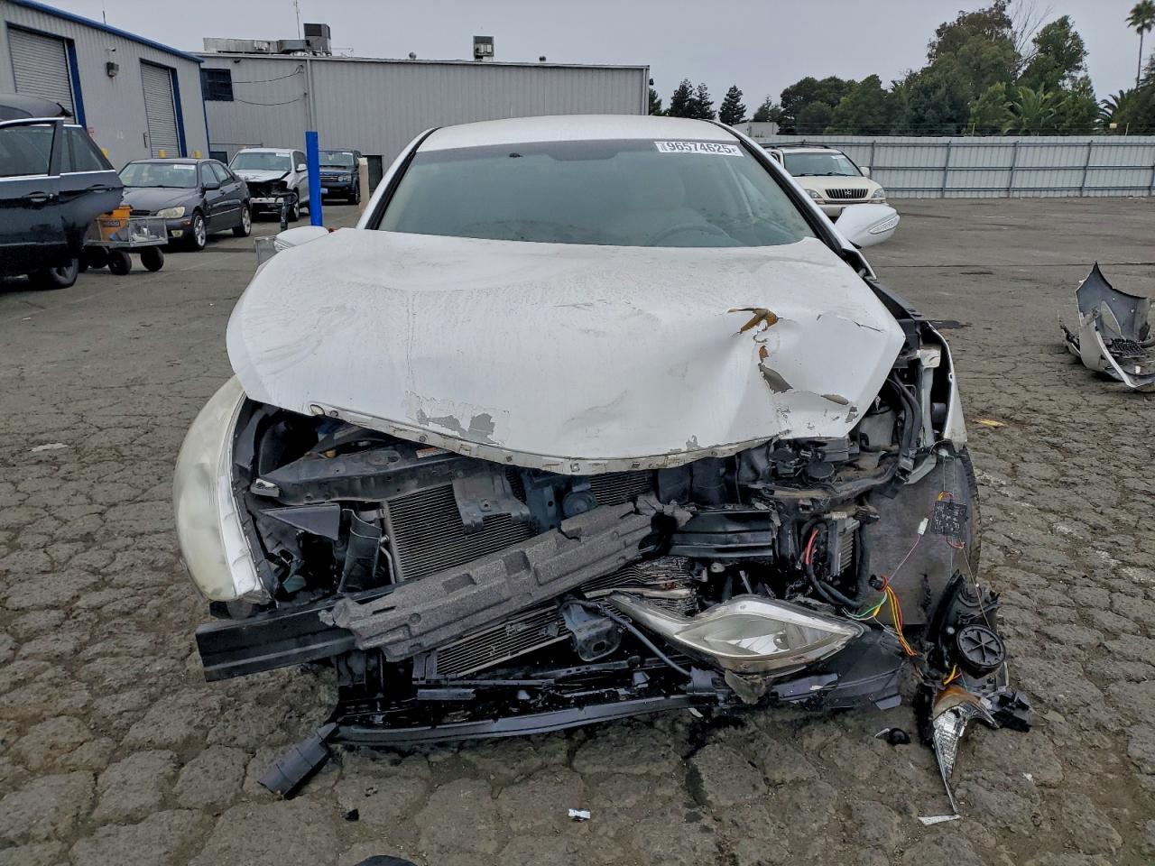2011 Hyundai Sonata Hybrid