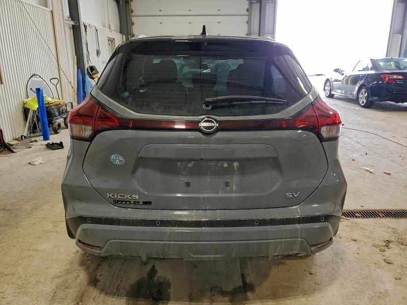 2024 Nissan Kicks sv