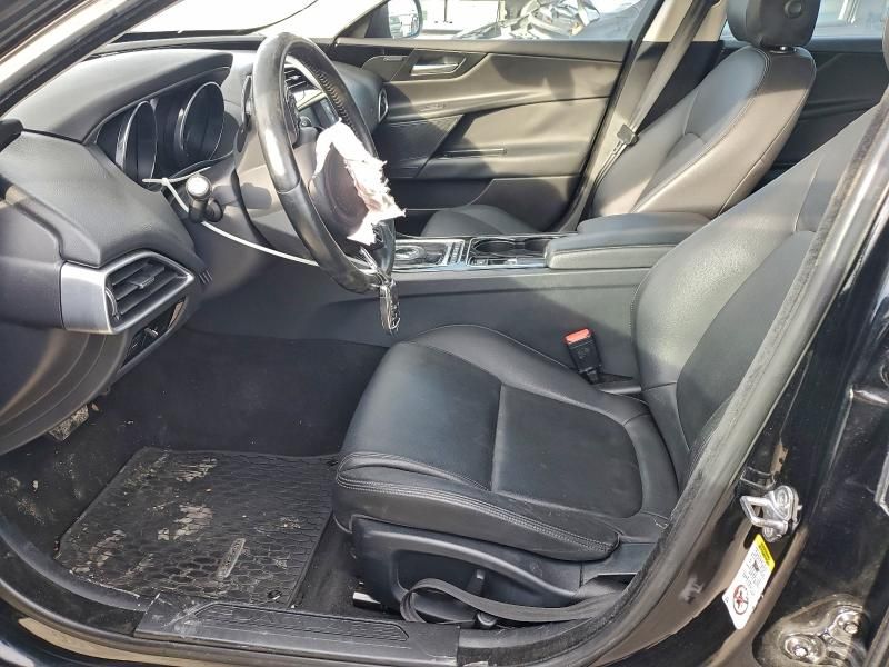 2017 Jaguar Xe Premium