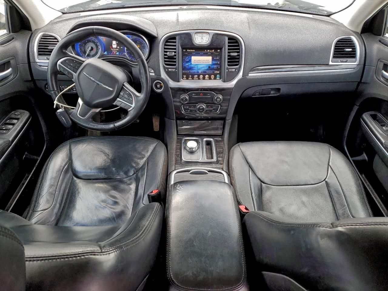 2015 Chrysler 300 Limited