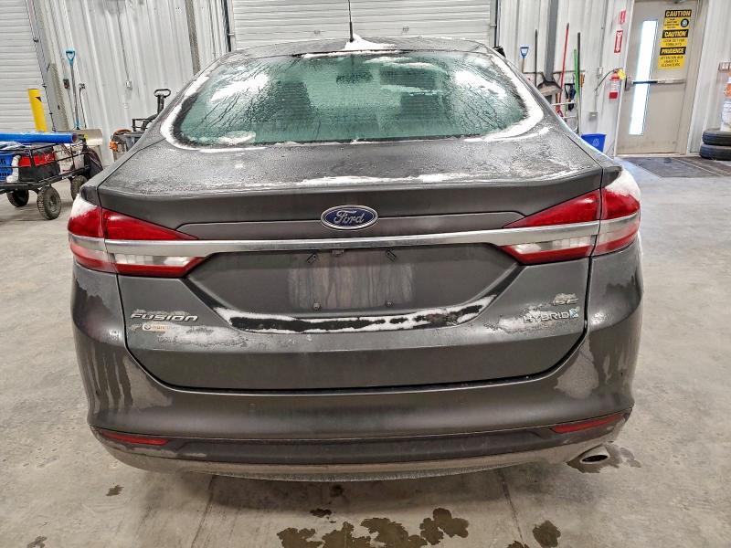 2017 Ford Fusion se Hybrid