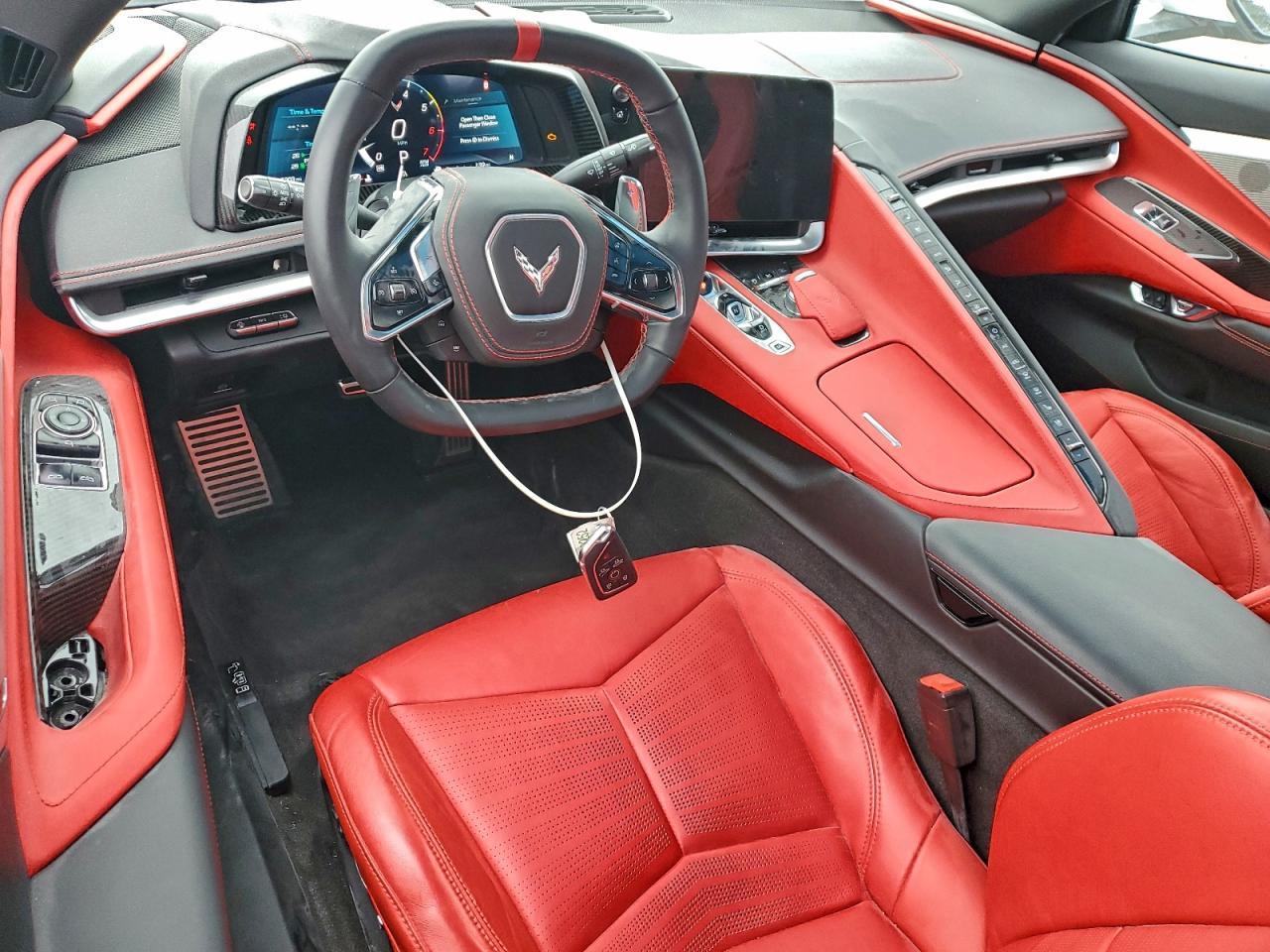 2025 Chevrolet Corvette Stingray 2LT
