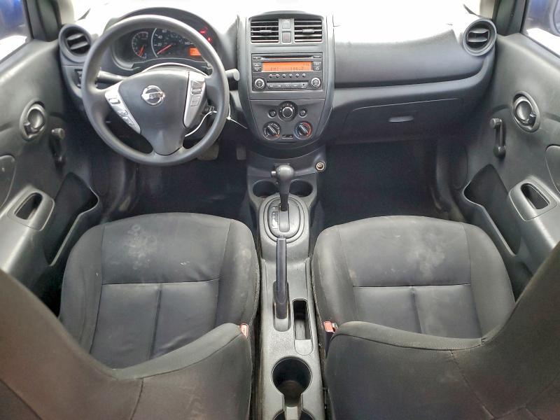 2017 Niss Versa s