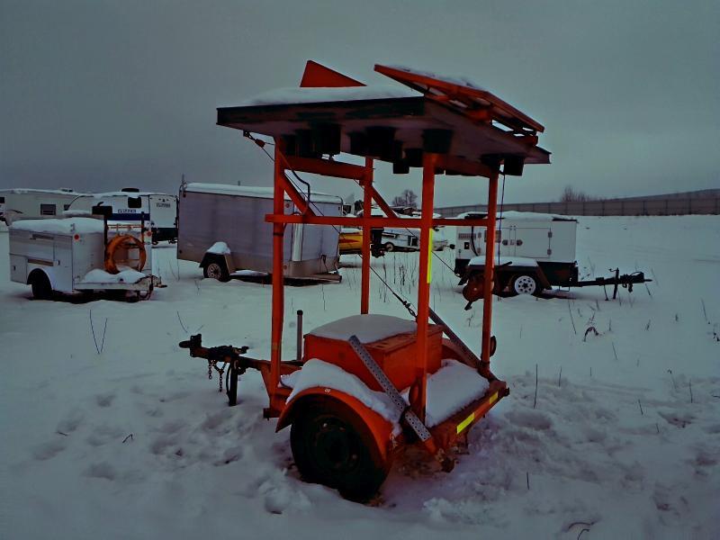 2000 Other 2000 Work Area Protection Arrow Board Trailer