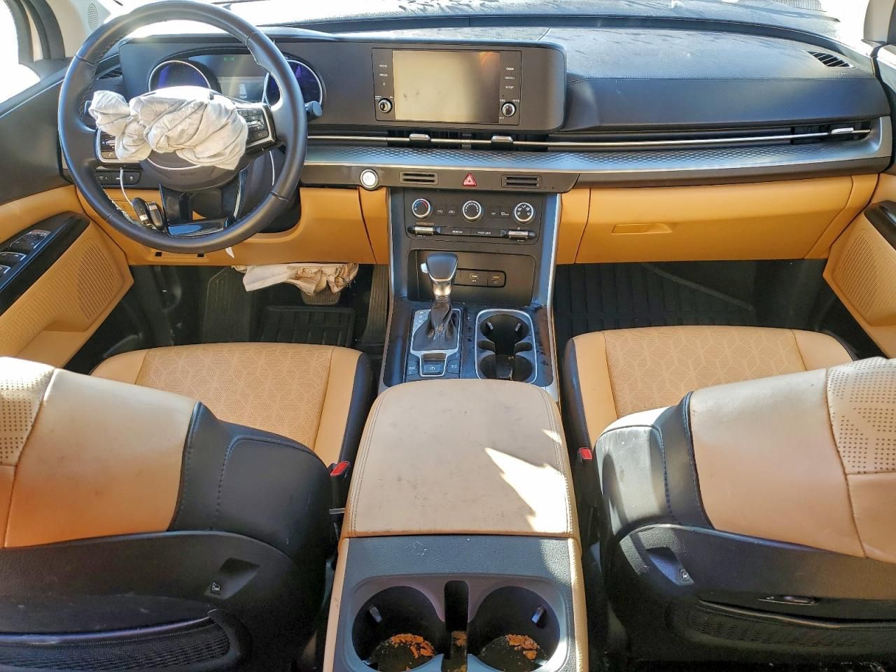 2023 KIA Carnival lx