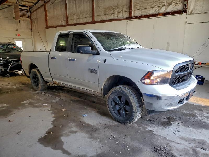 2015 Dodge RAM 1500 SLT