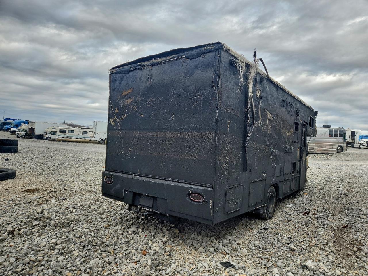 2024 Ford Econoline E450 Super Duty Cutaway Van