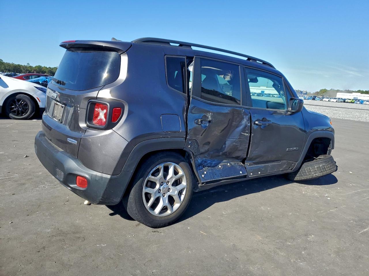 2017 Jeep Renegade Latitude