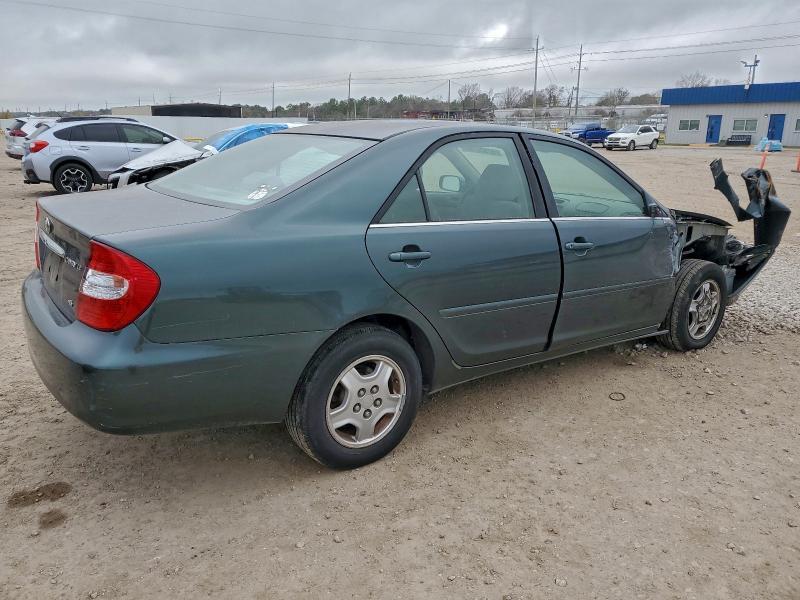 2003 Toyota Camry le