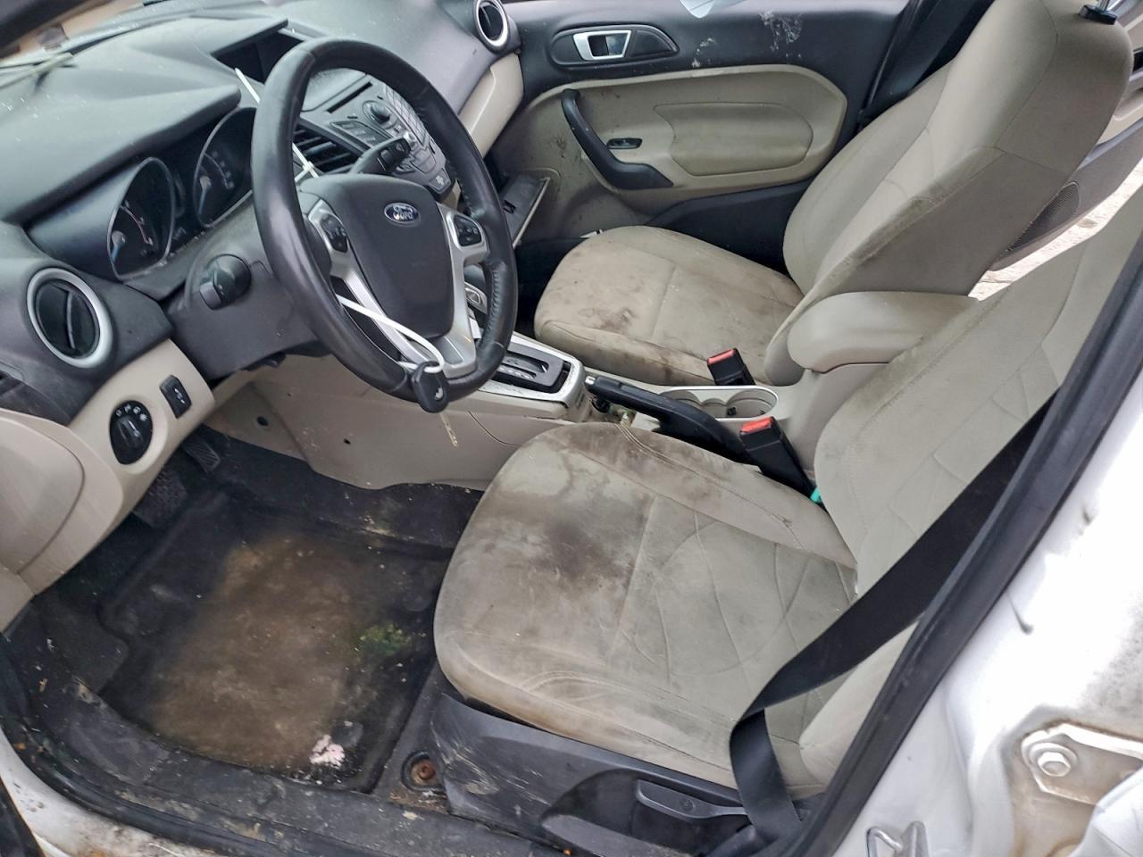 2015 Ford Fiesta se