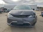 2019 Chrysler Pacifica Hybrid Touring l