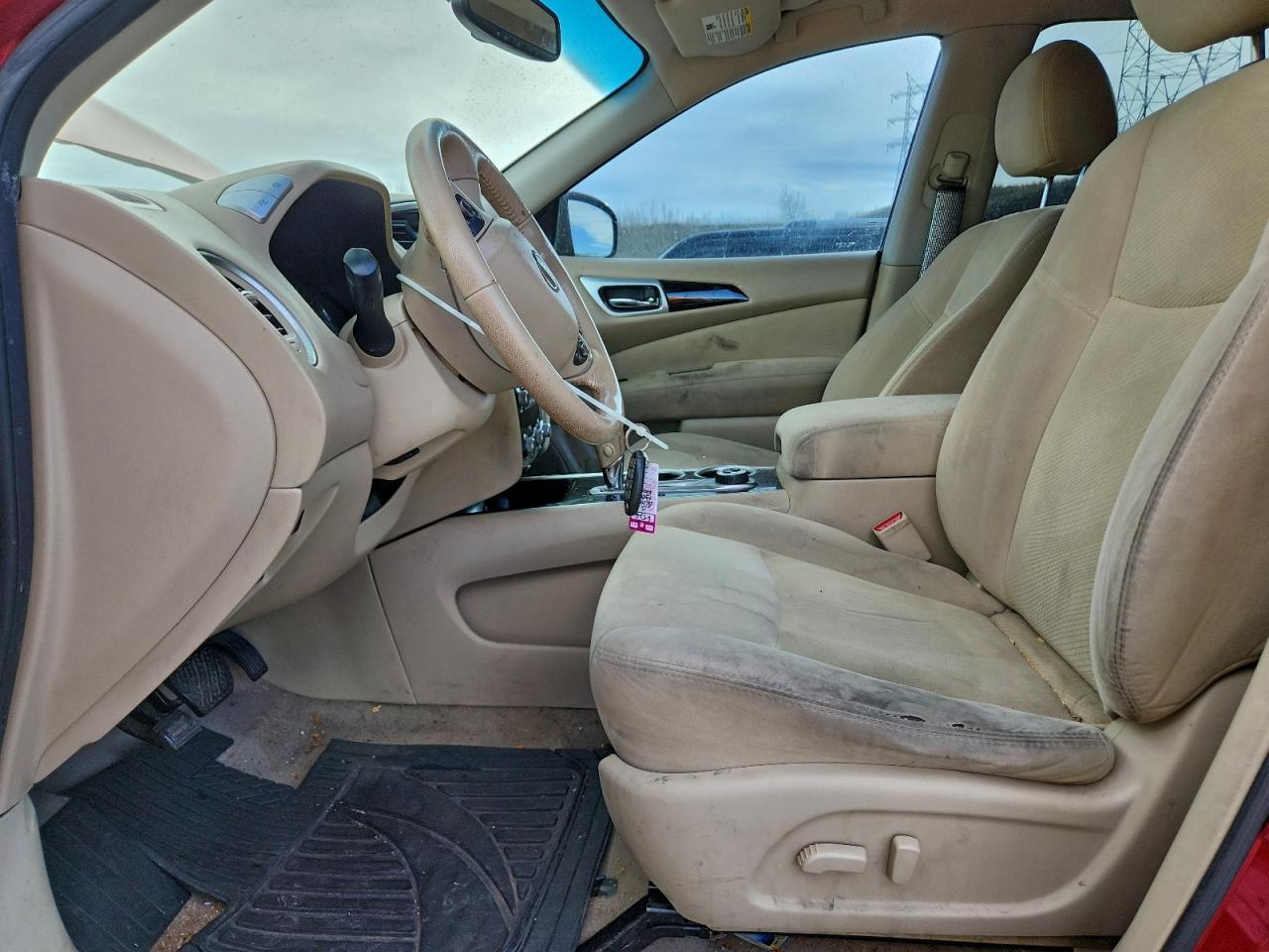2015 Nissan Pathfinder s