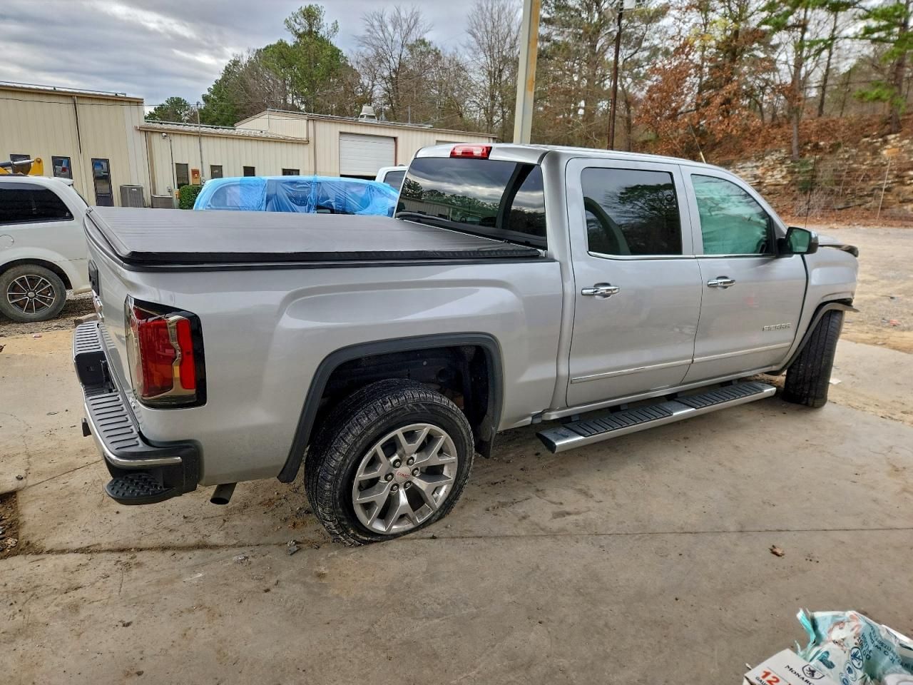 2017 GMC Sierra C1500 slt