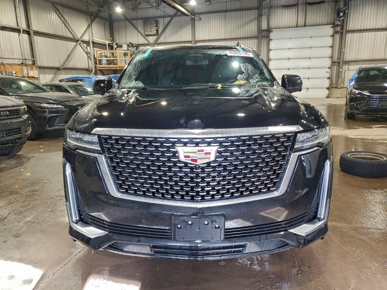 2024 Cadillac Escalade esv Luxury