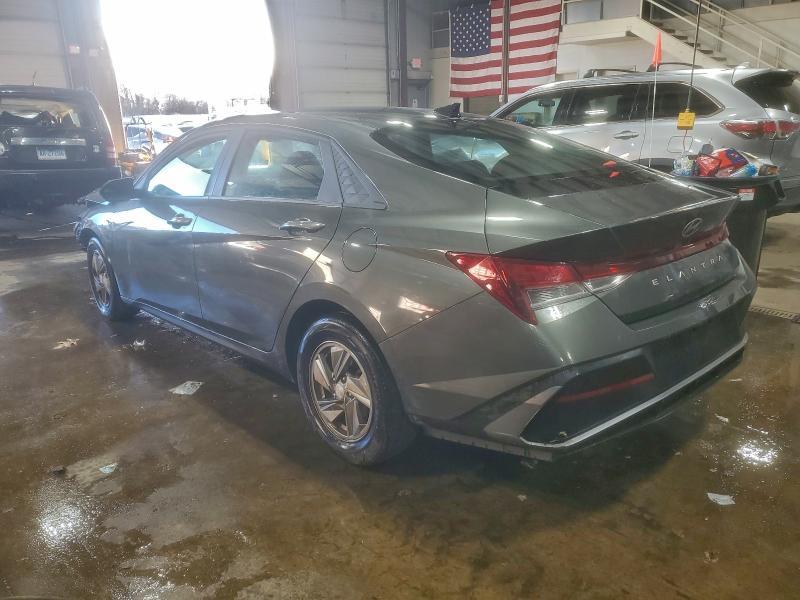 2025 Hyundai Elantra se