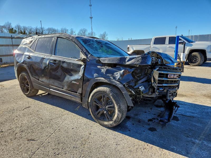 2022 GMC Terrain AT4