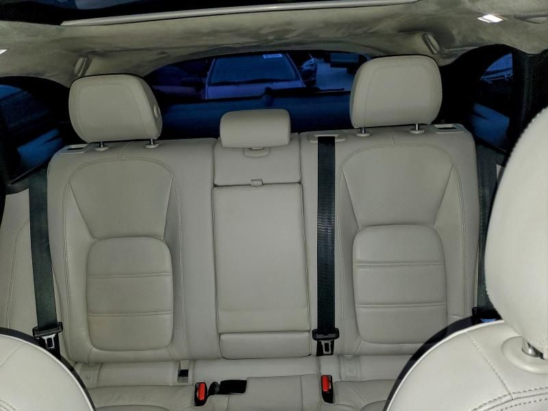 2019 Jaguar F-pace Prestige