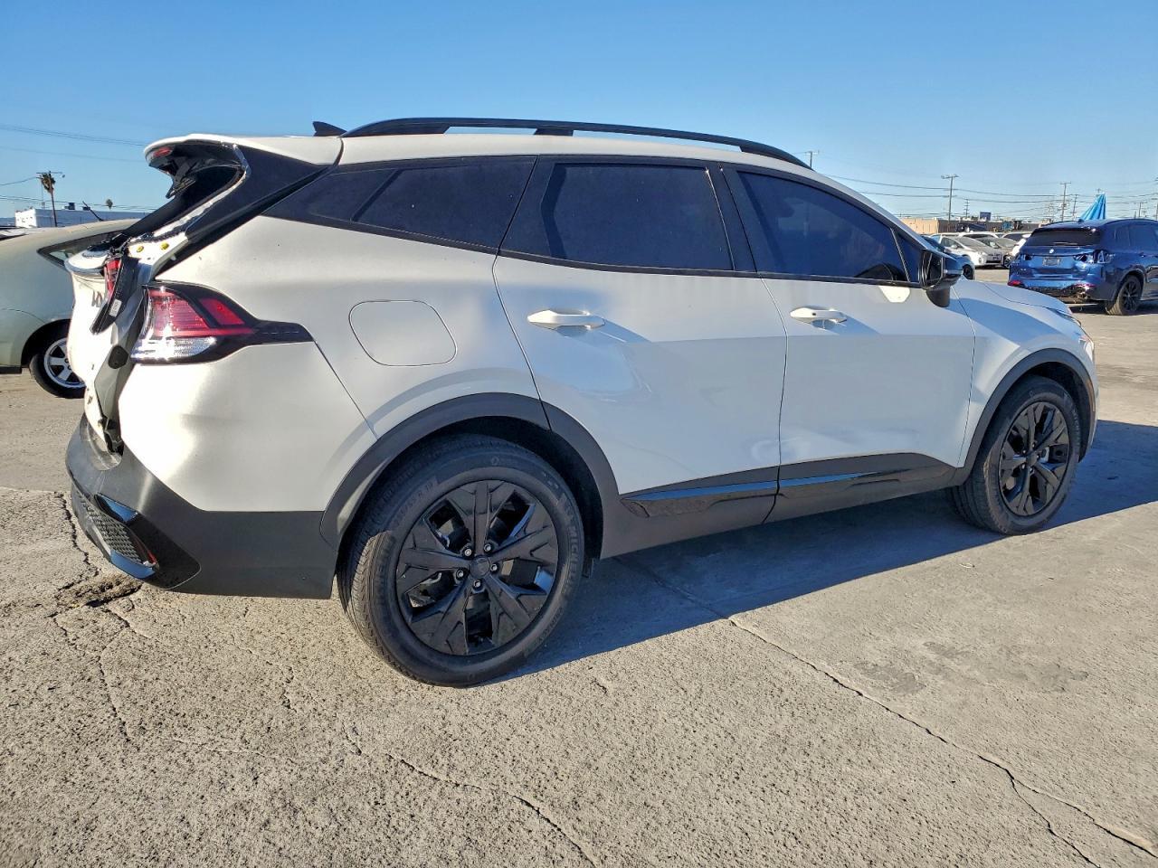 2025 KIA Sportage x Line