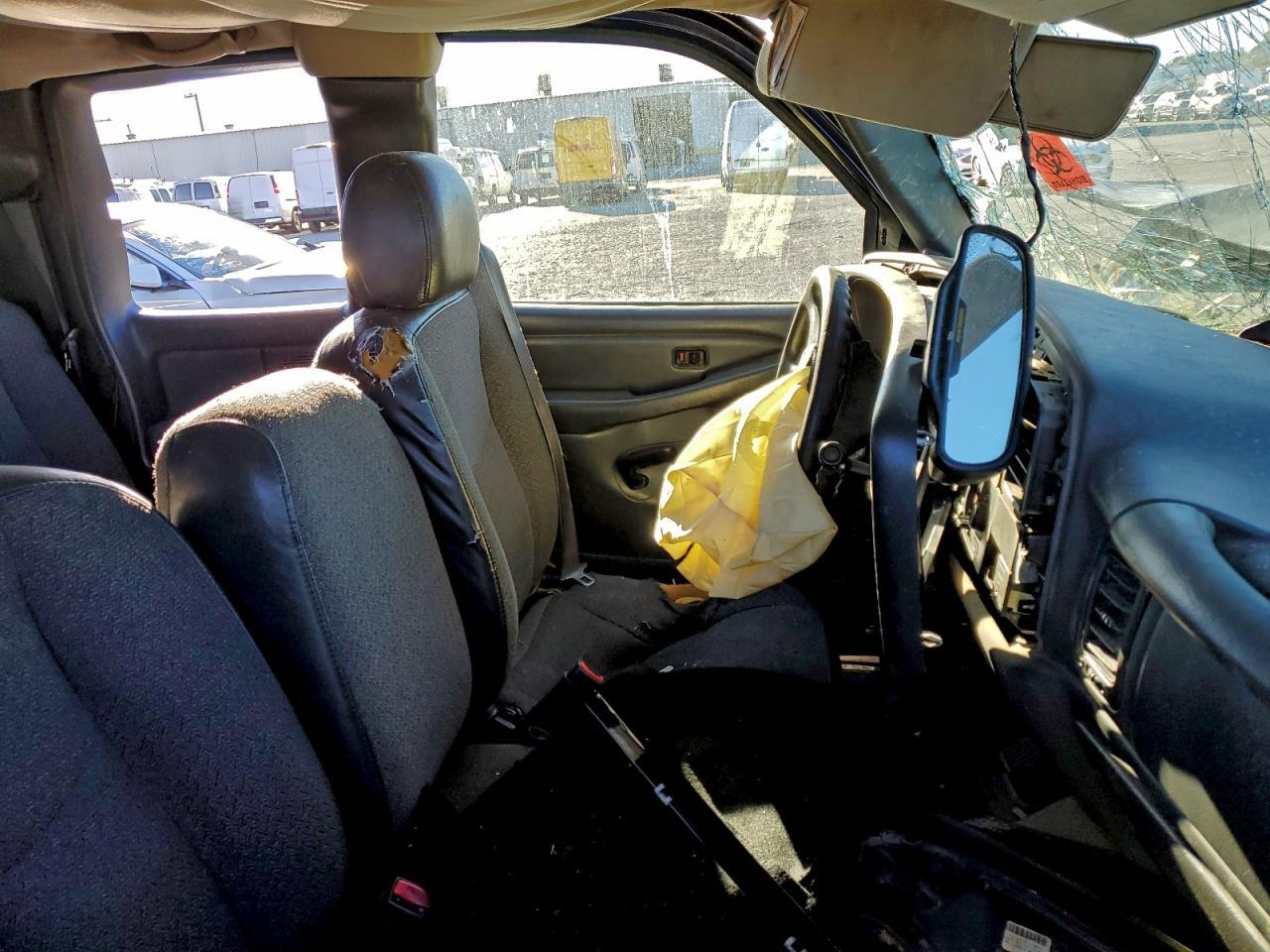 2004 Chevrolet Silverado C1500