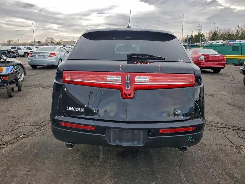 2017 Lincoln Townhouse MKT