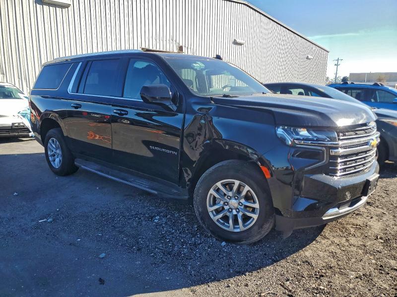 2024 Chevrolet Suburban K1500 lt