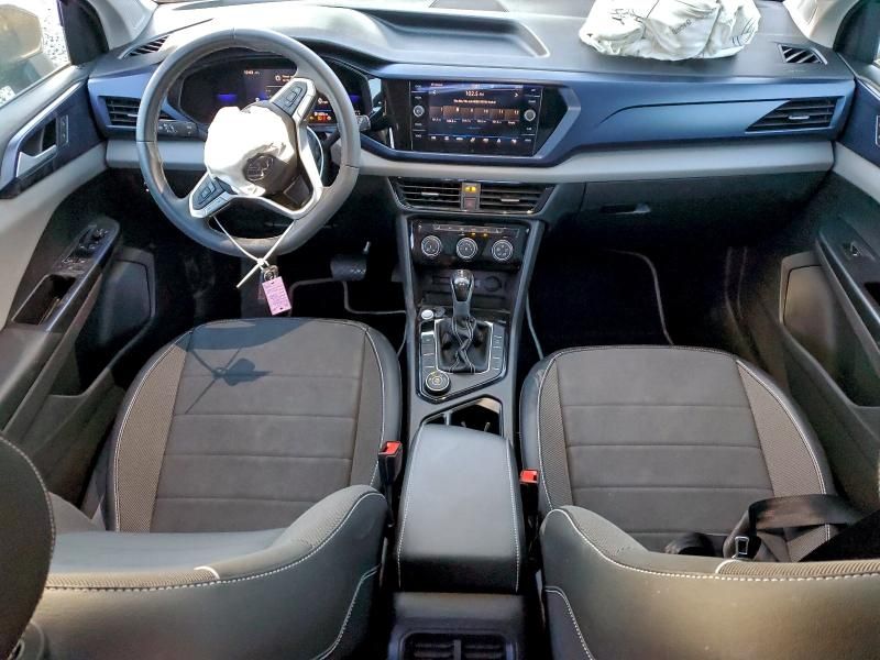 2023 Volkswagen Taos se