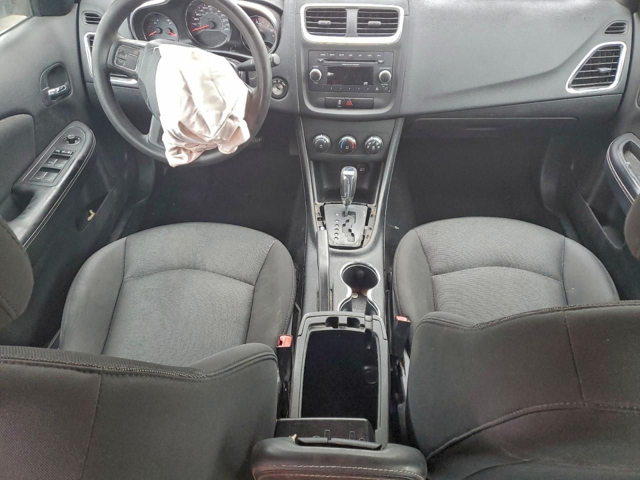 2012 Dodge Avenger se