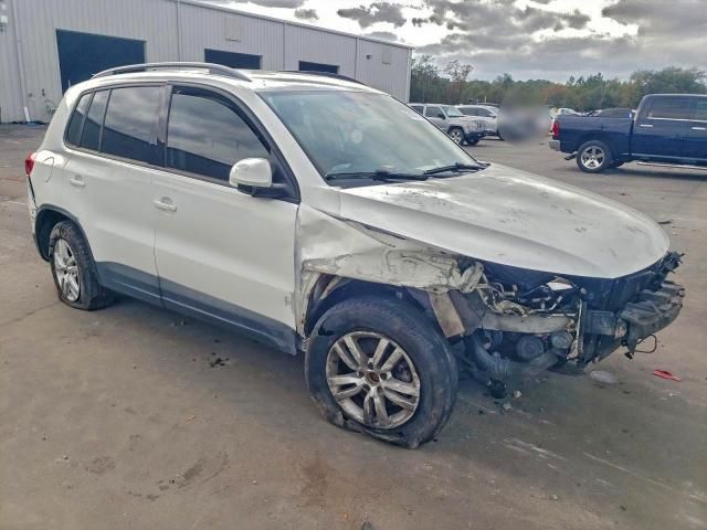 2016 Volkswagen Tiguan s