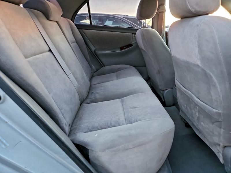 2005 Toyota Corolla ce