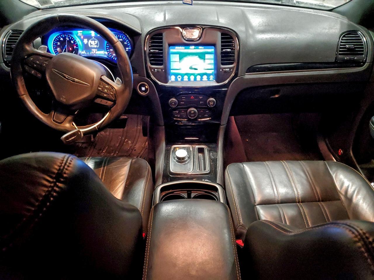 2017 Chrysler 300 s
