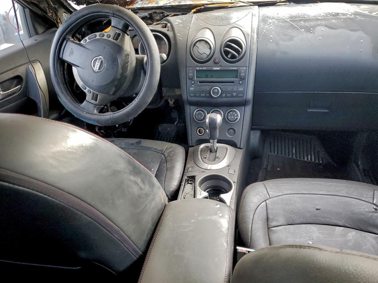 2010 Nissan Rogue s