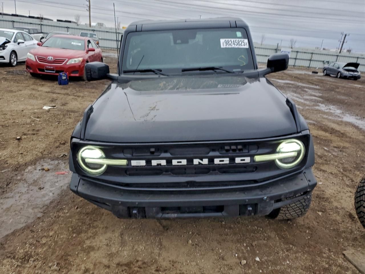 2023 Ford Bronco Base