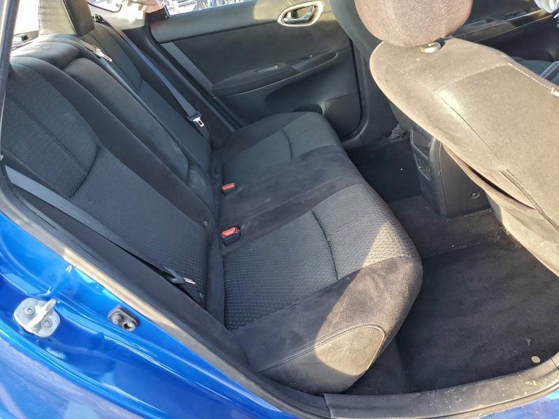 2015 Niss Sentra sr