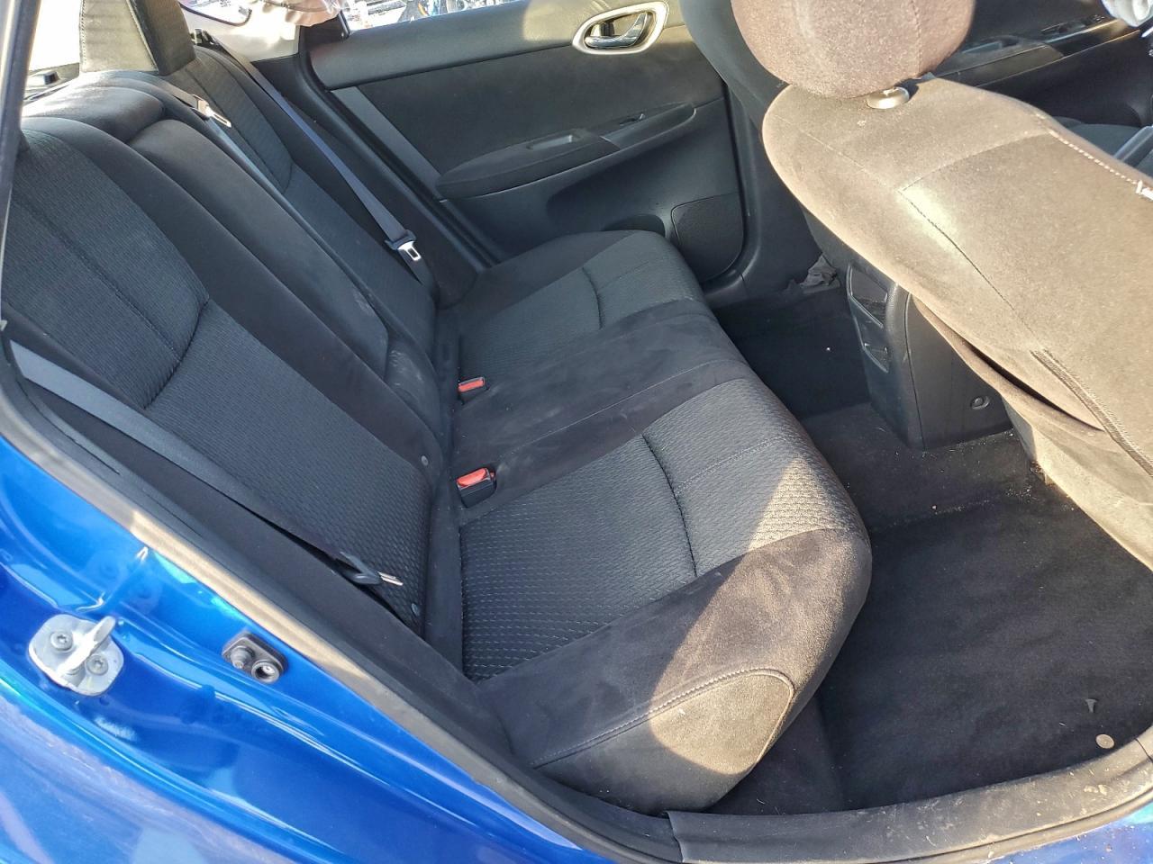 2015 Niss Sentra sr