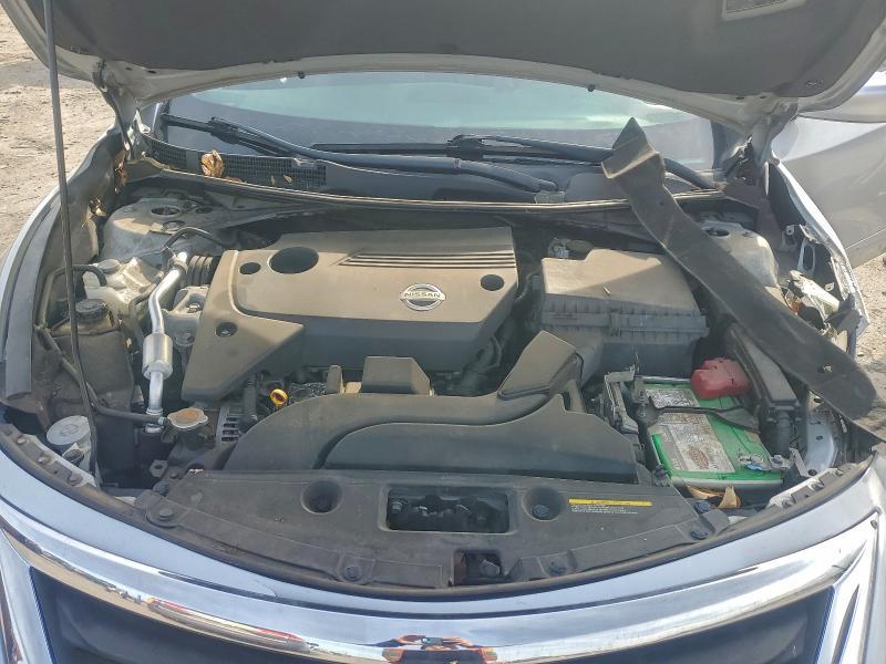 2015 Niss Altima 2.5