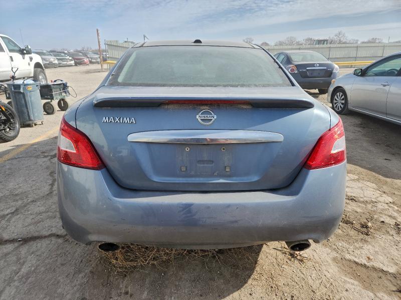 2011 Nissan Maxima s