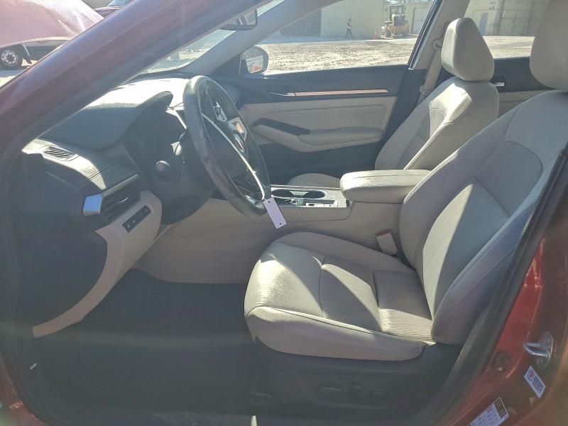 2019 Nissan Altima sv