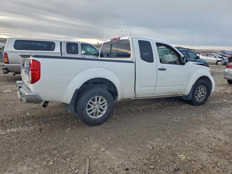 2017 Niss Frontier sv