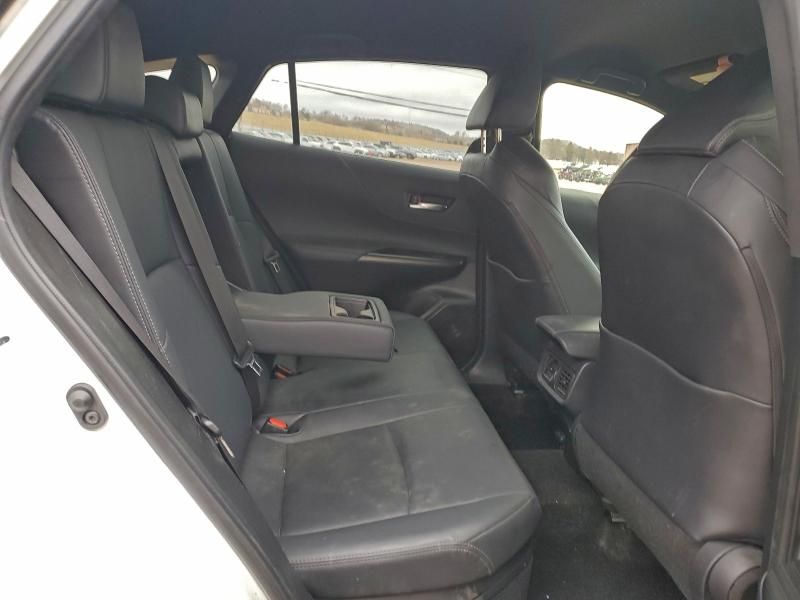 2022 Toyota Venza le