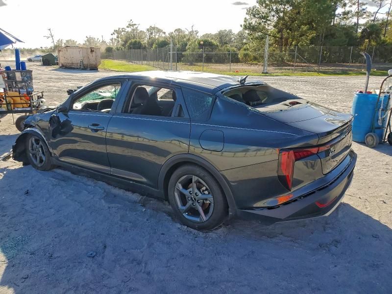 2025 KIA K4 lx