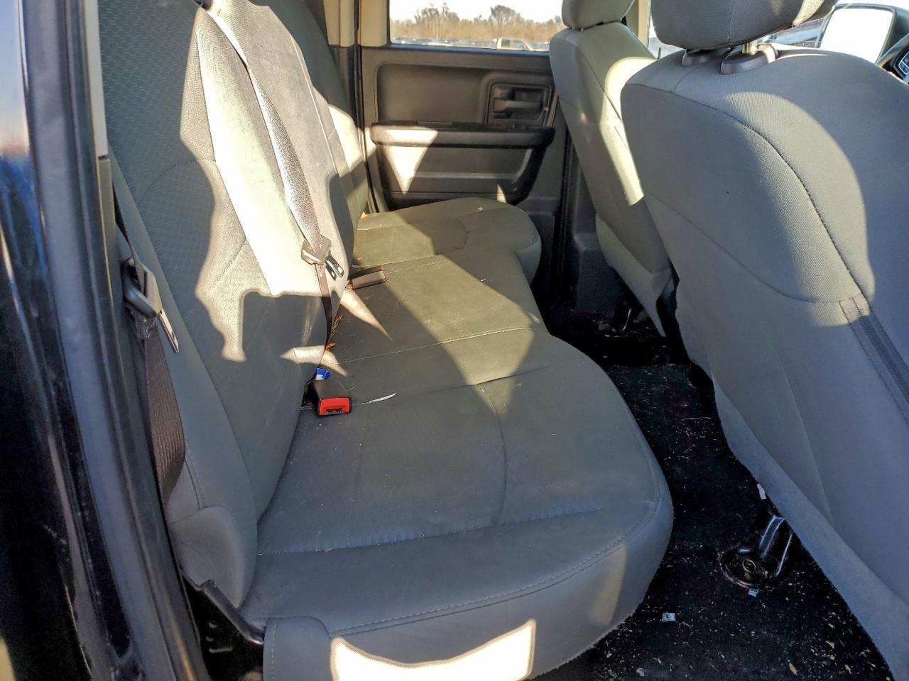 2015 Dodge Ram 1500 st
